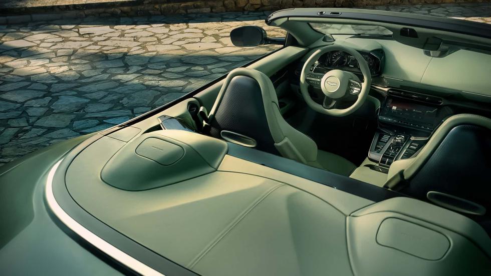 Vanquish Volante: Η ισχυρότερη κάμπριο Aston Martin έφτασε